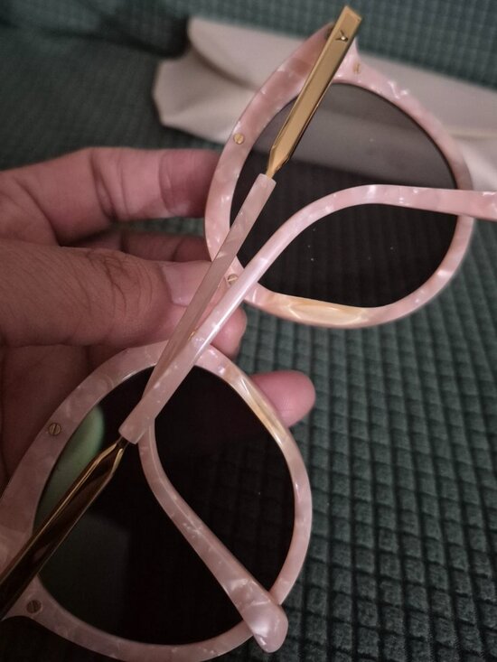 Sunglass main image 9